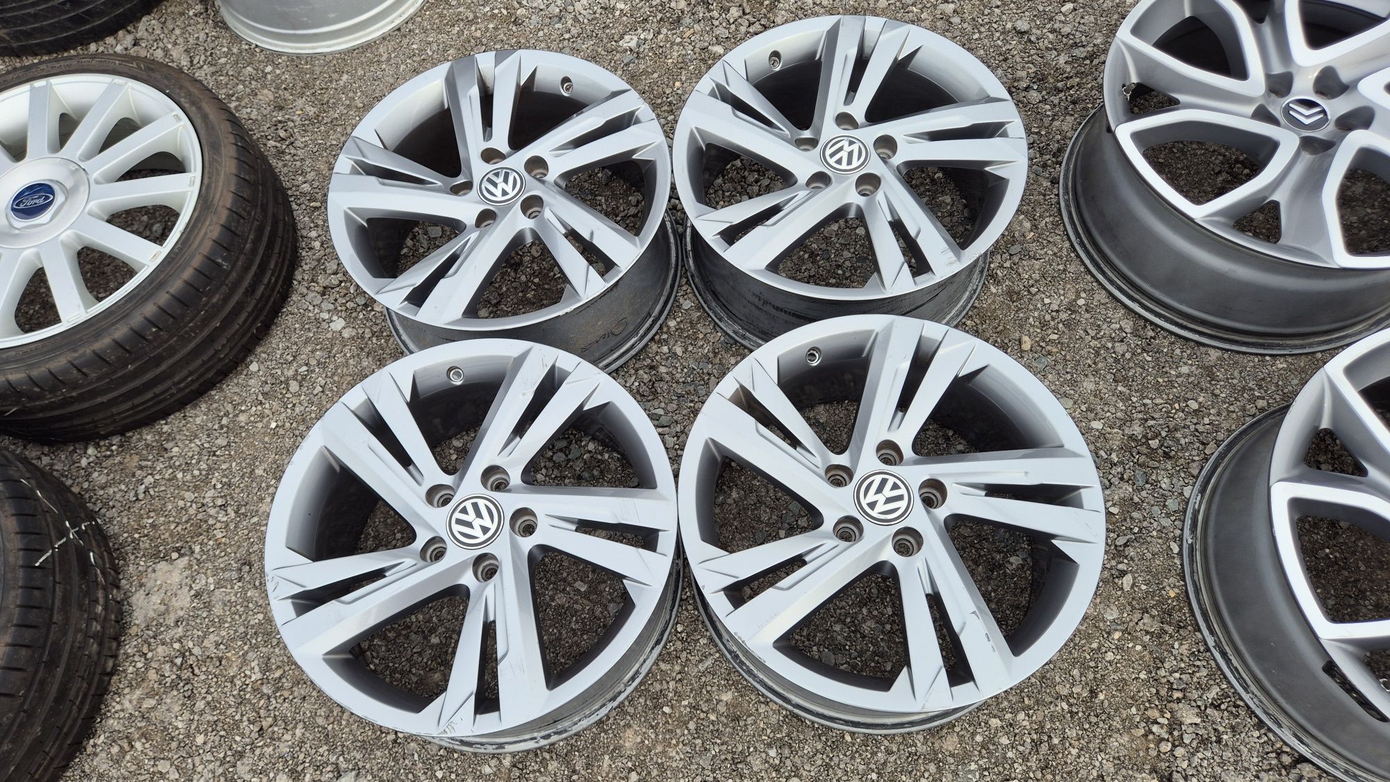 Оригинални джанти Фолксваген 5/112 VW Golf 8 R line 5x112