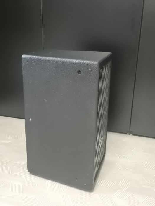 Sistem  monitor Cerwin vega si subwoofer