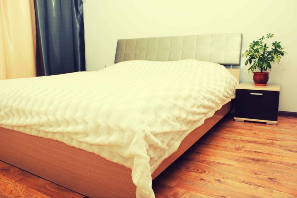 Элитная квартирка, центр ! Цум , Абзал, 45