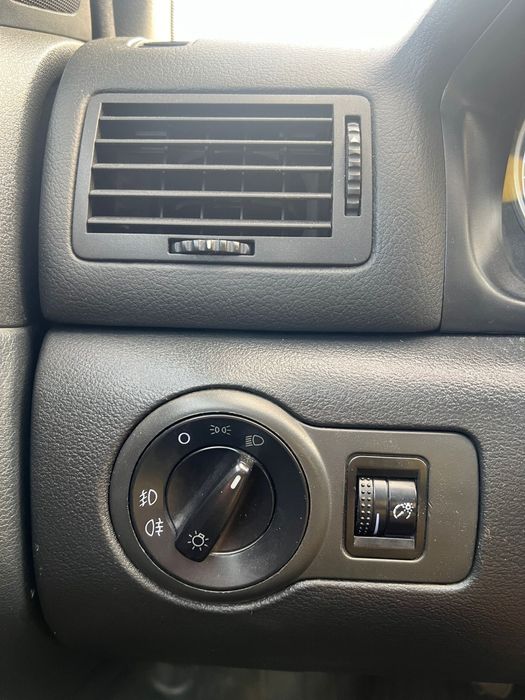 Vând Skoda Octavia 4x4 1.9 TDI – Recondiționată complet