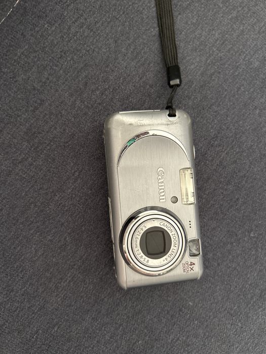 Цифровая камера Canon