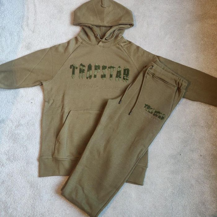 Trapstar екип размер S