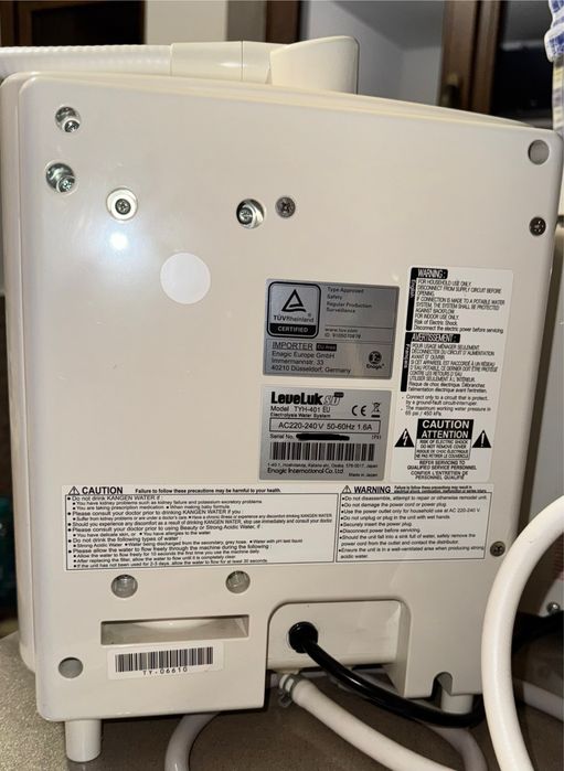 Aparat de filtrare și electroliză, Kangen LeveLuk SD501