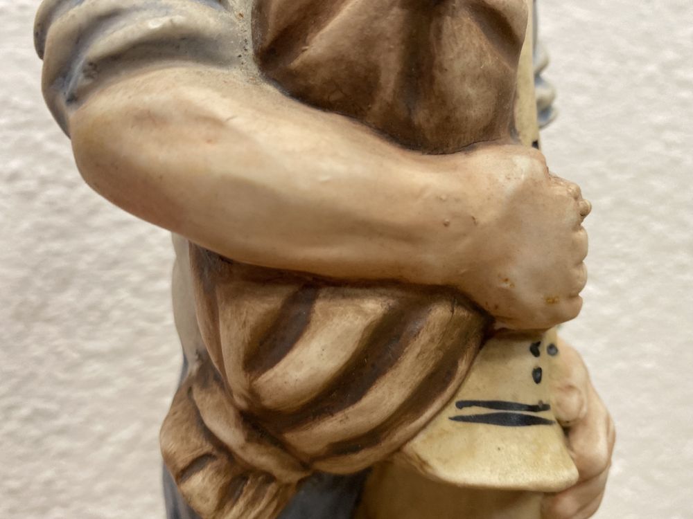Италианска фигура на кападимонте от порцелан