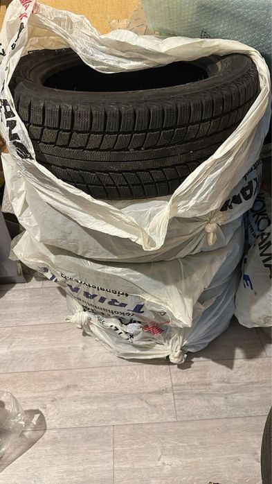 Шины - Triangle.  225/55/17 либо можно обмен на 215/55/17.