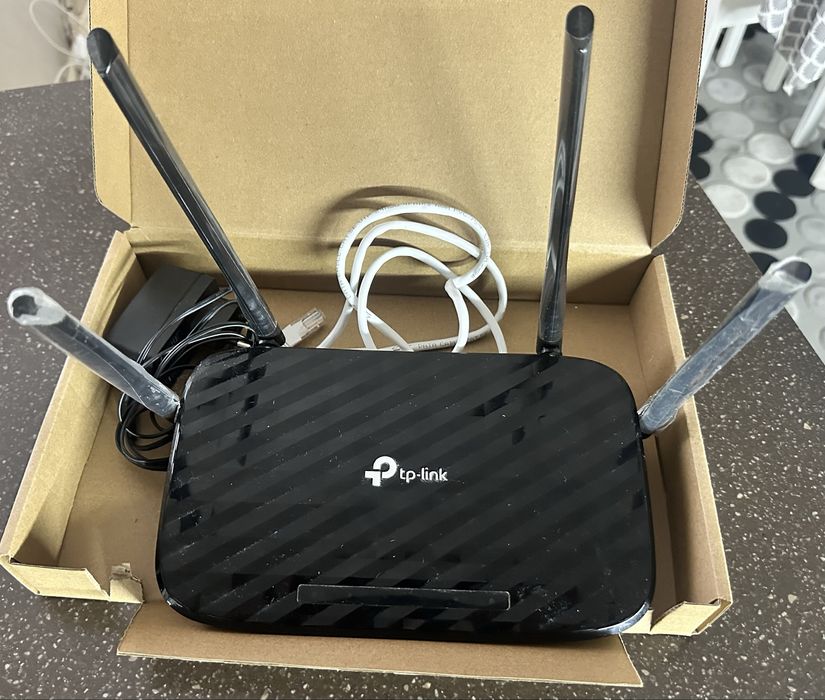 Продам Wi-Fi роутер (модем) TP-LINK Archer C6