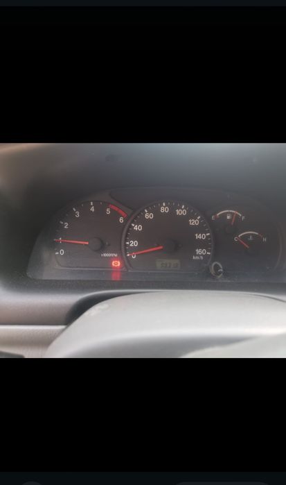 Vând Suzuki Grand Vitara diesel motor Mazda