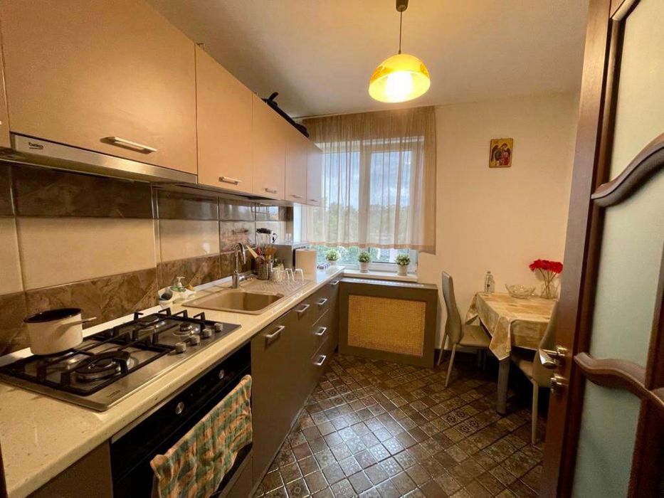 Apartament cu 2 camere foarte frumos