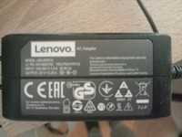 Laptop Lenovo cu Windows 10 64 biti
