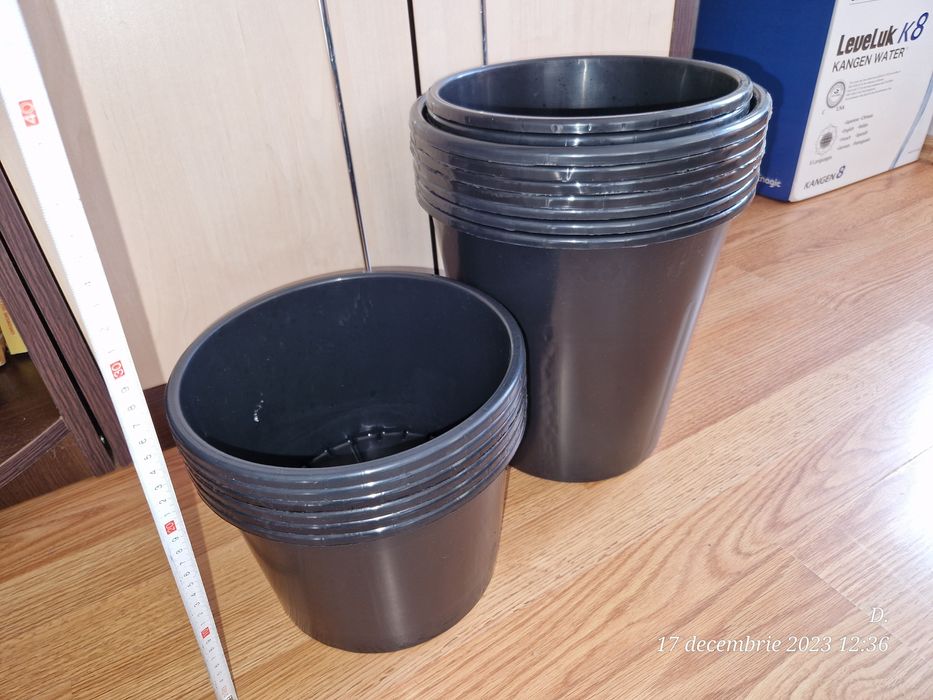 Găleți pentru flori