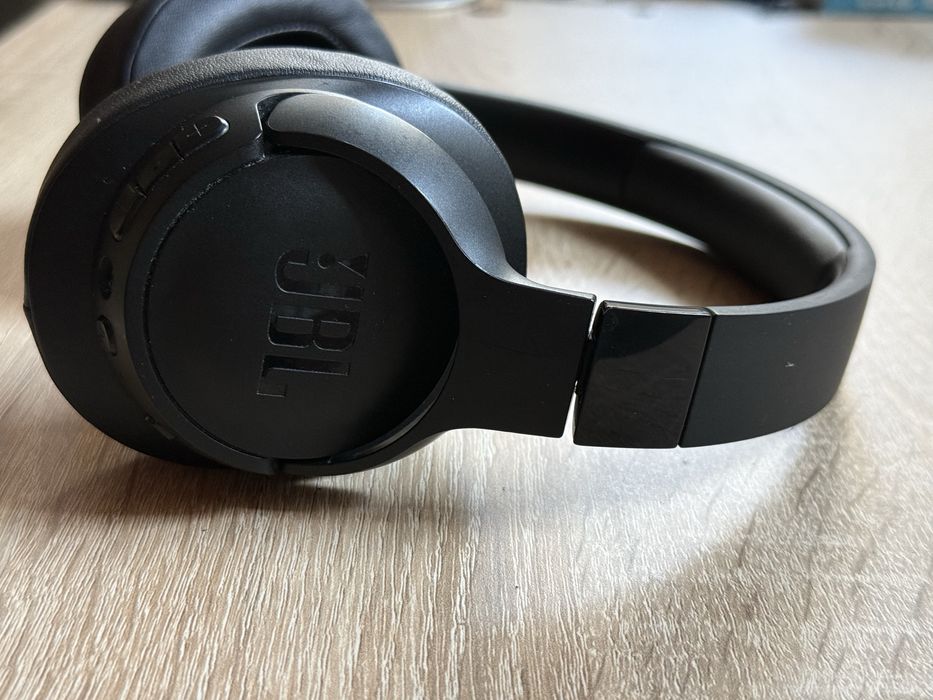 JBL TUNE 760NC – безжични слушалки ANC