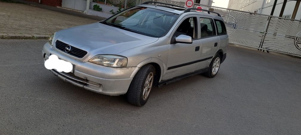 Opel astra an 2000