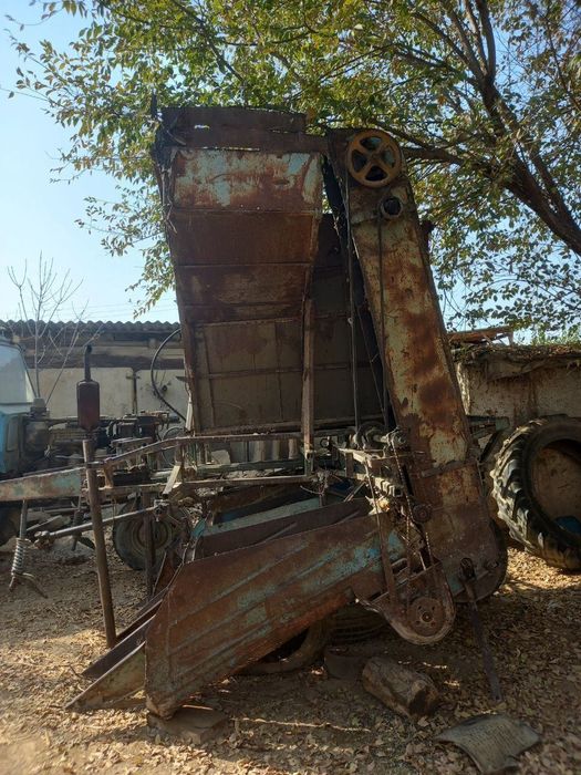 Belarus Mtz 80x Kurak moshina sotiladi