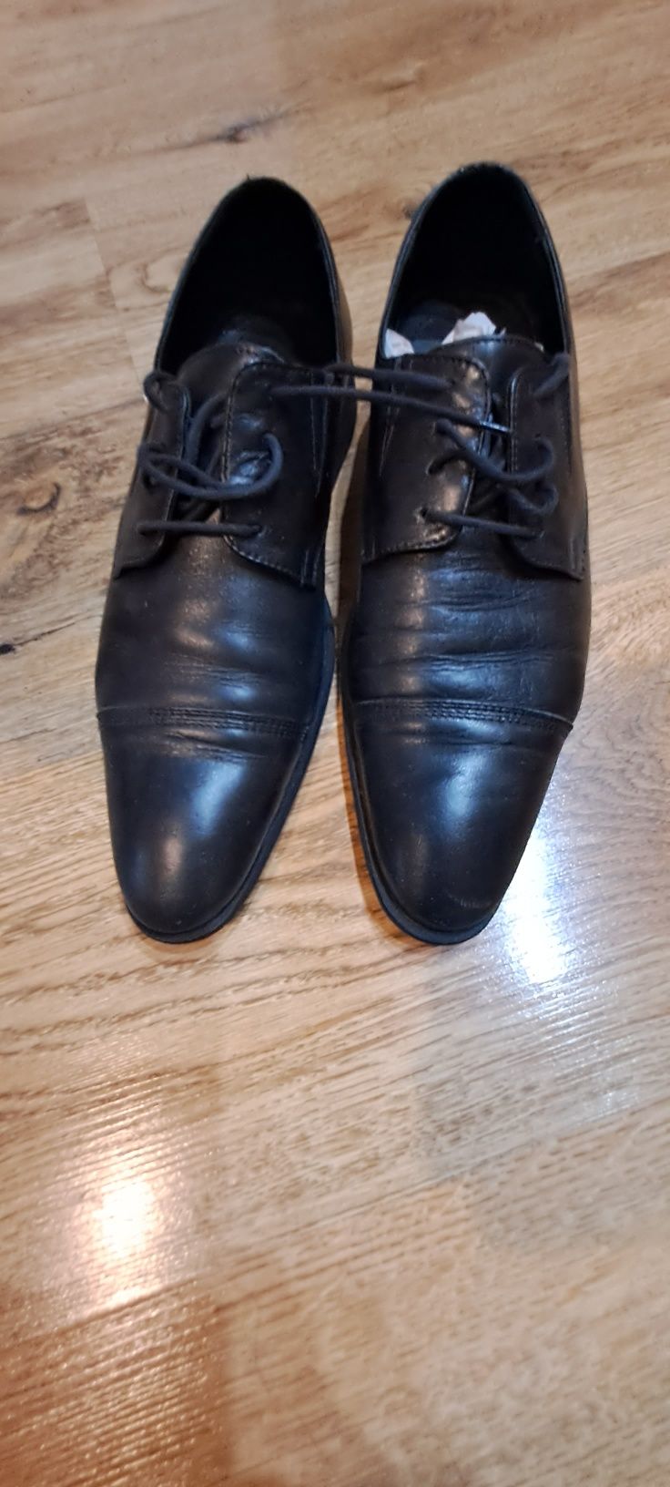 Pantofi din piele marca Leoflex