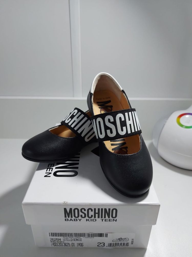 Balerini Moschino