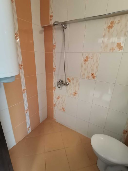 Дава се под наем Тристаен апартамент в Бургас, Възраждане - 75 кв.м за 450 € - Снимка #12