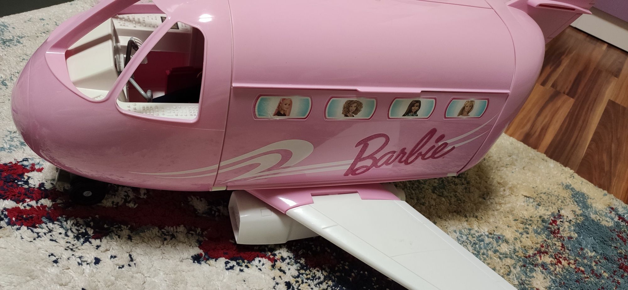 Барби самолет с две кукли пилоти