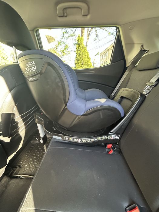 Scaun auto Britax Romer dualfix M i size 360