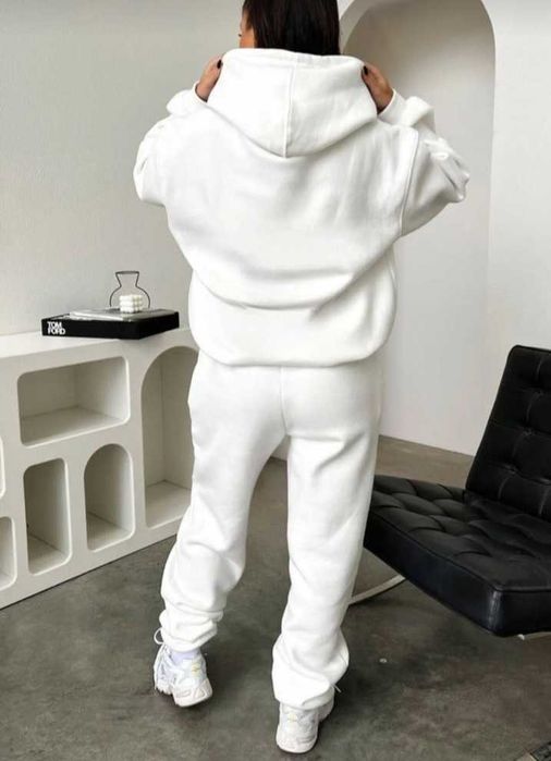 Нови дамски екипи