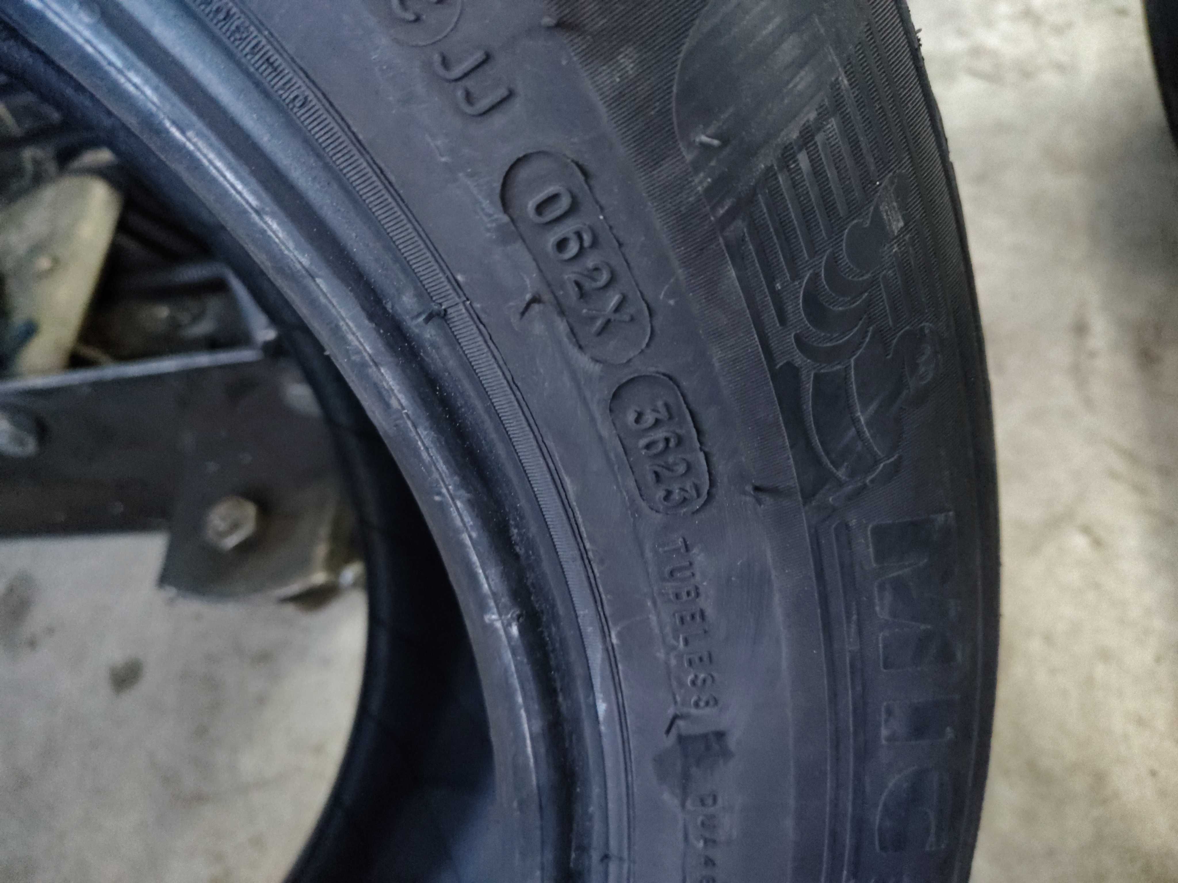 2бр.зимни гуми MICHELIN 235/55/17 103H DOT 3623