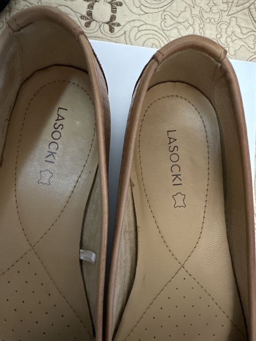 Balerini deosebiti Lasocki marimea 38 piele naturala - oferta buna.
