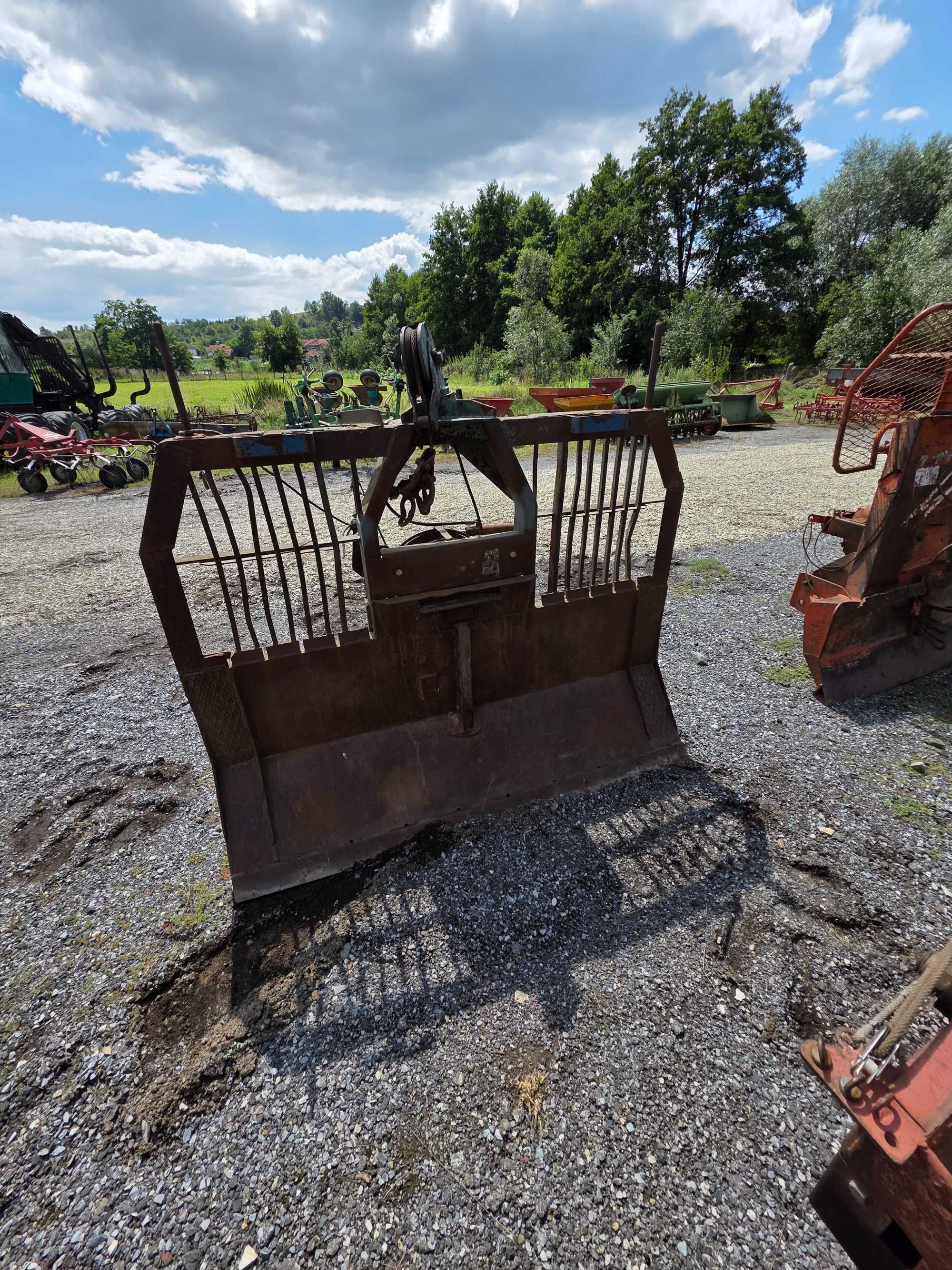 Troliu forestier in tiranti la tractor holz 6t hidraulic cu cardan