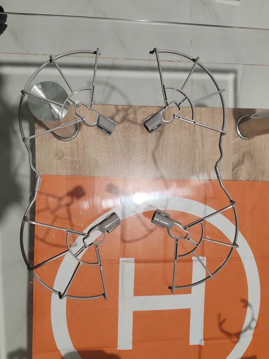 Drona dji mini 4 Pro