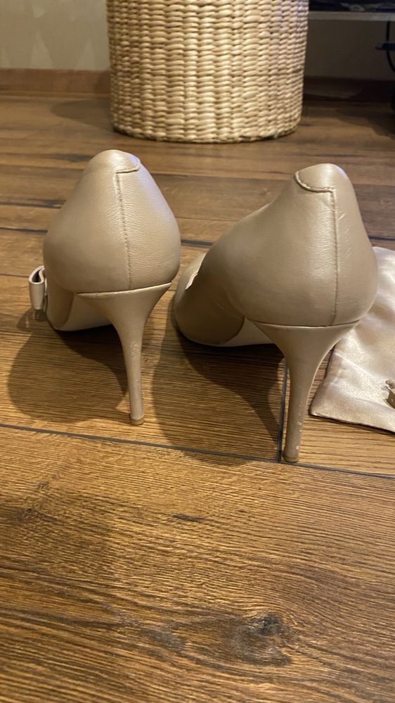 Oferta pantofi eleganti stiletto