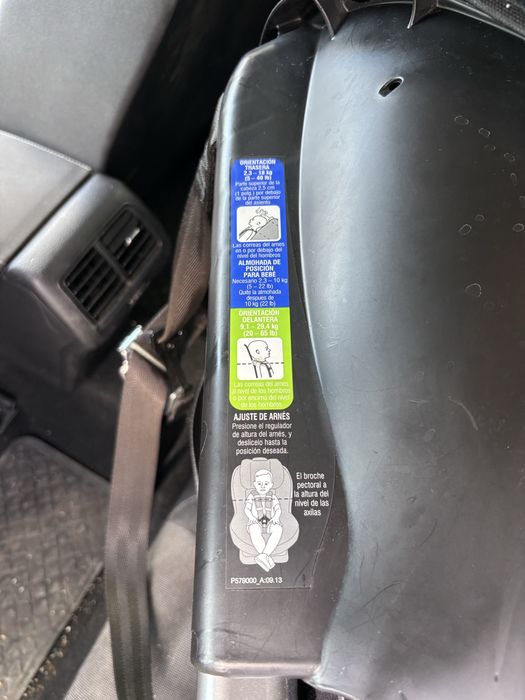 Scaun auto bebelus Britax
