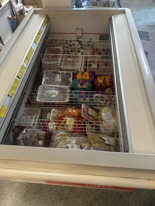 Фризер за магазин