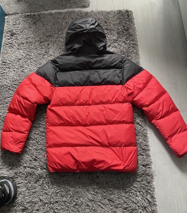 geaca nike impecabila