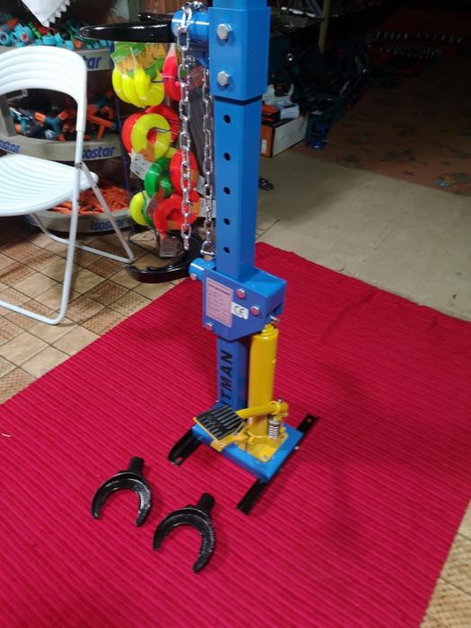 Presă Hidraulica Arcuri.