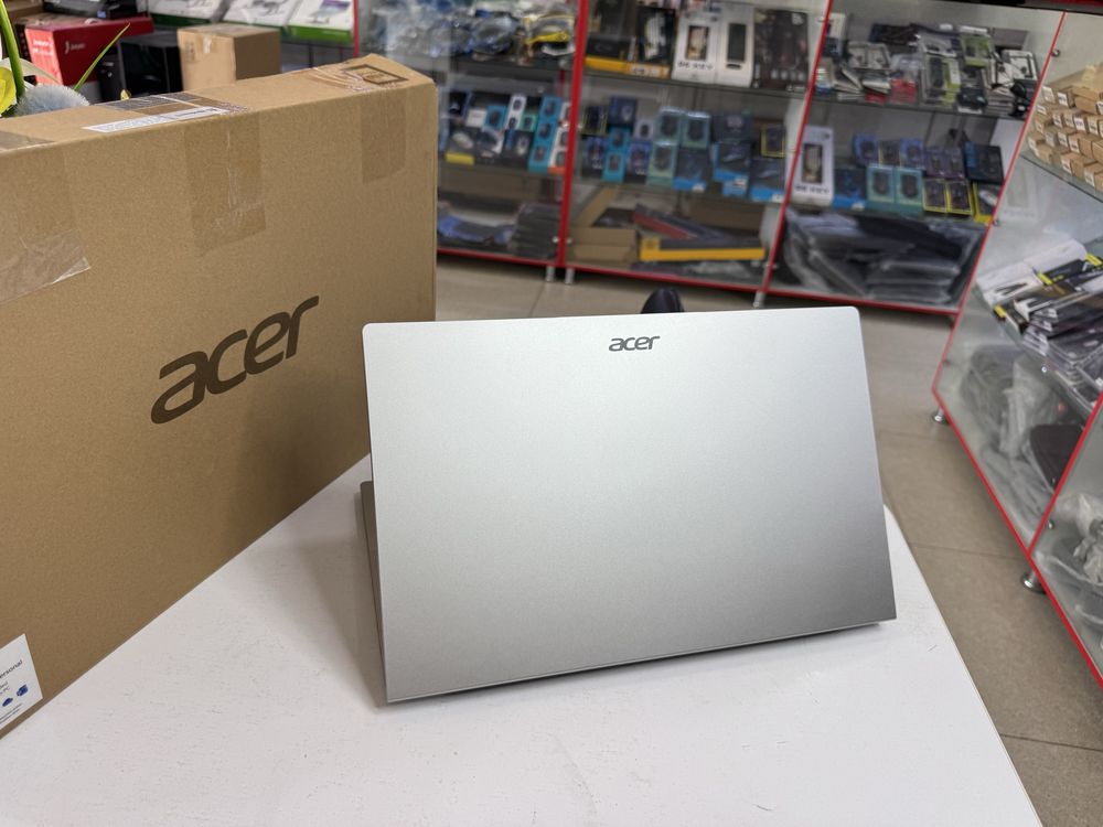acer N4500 8/256 nvme ssd full karobka dok pashti 1 kun ishlagan vaqti