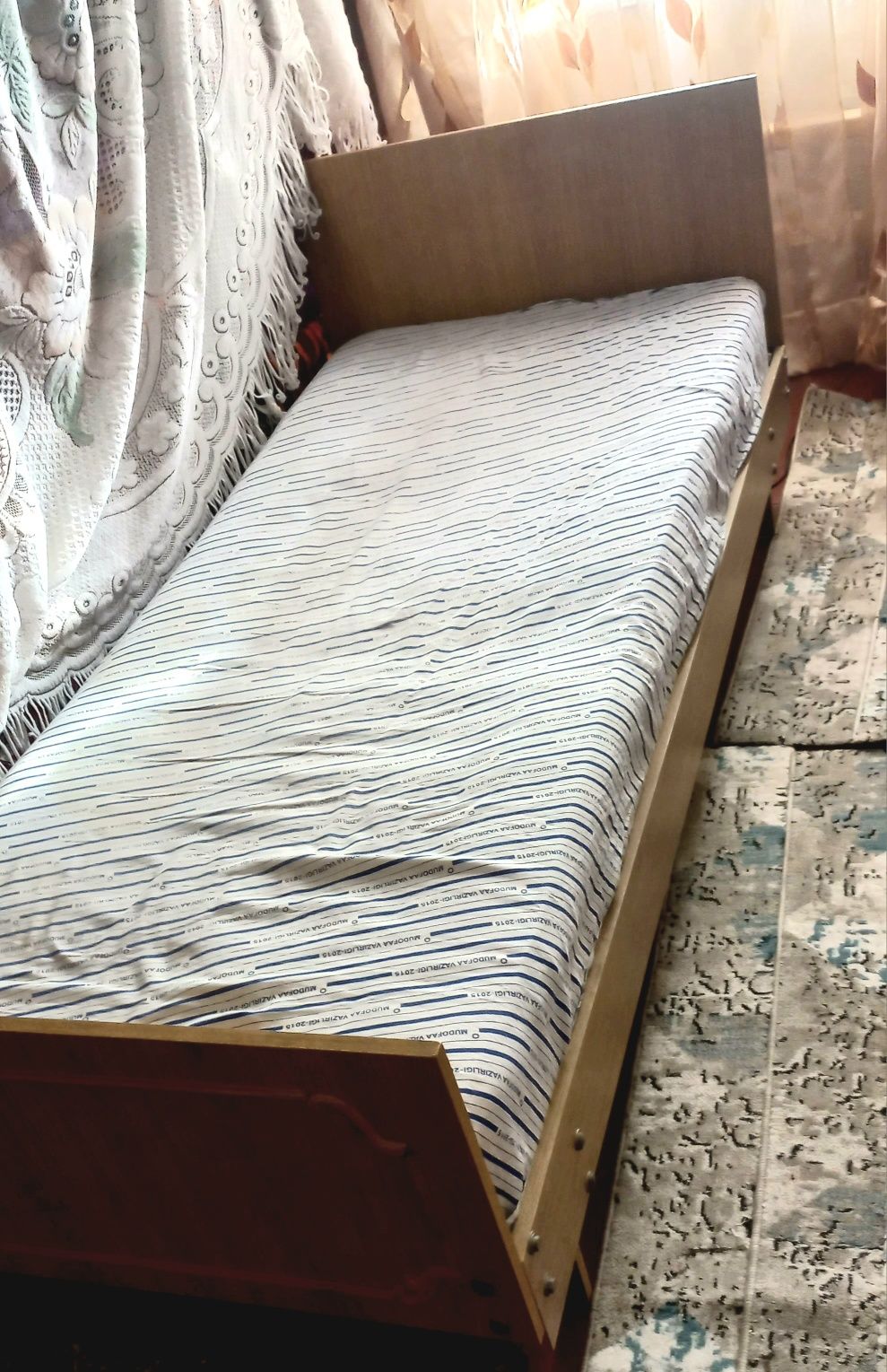 Кровать (одноместный)