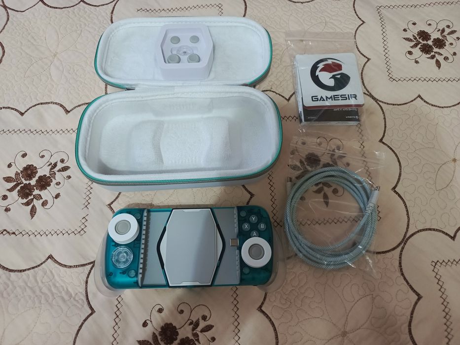 Продам геймпад Gamesir X3 Pro для смартфона