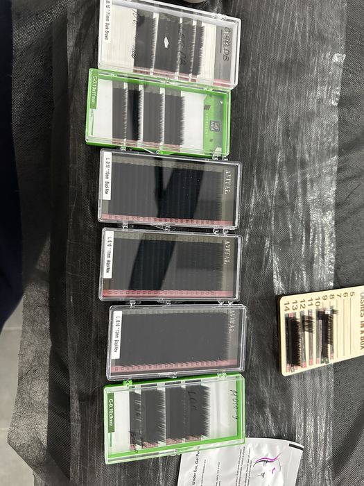 Продам ресницы авитал L 0.10 от 8-13