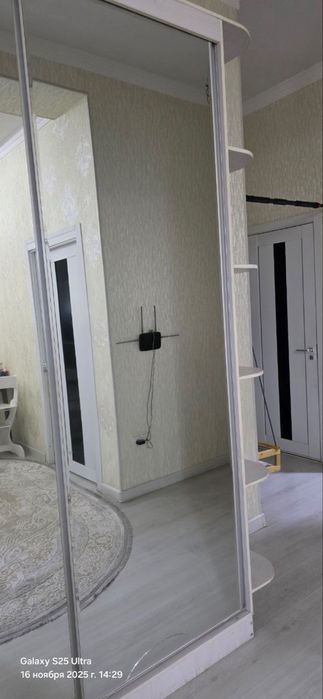 Шкаф-купе в хорошом состоянии