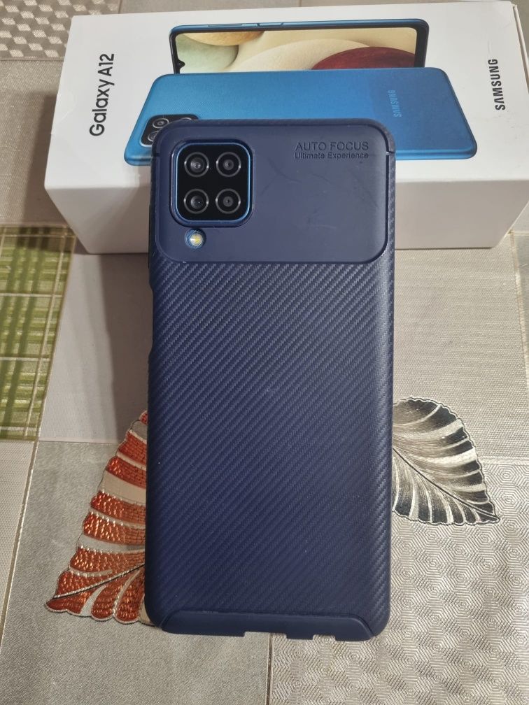 Vand telefon Samsung A12
