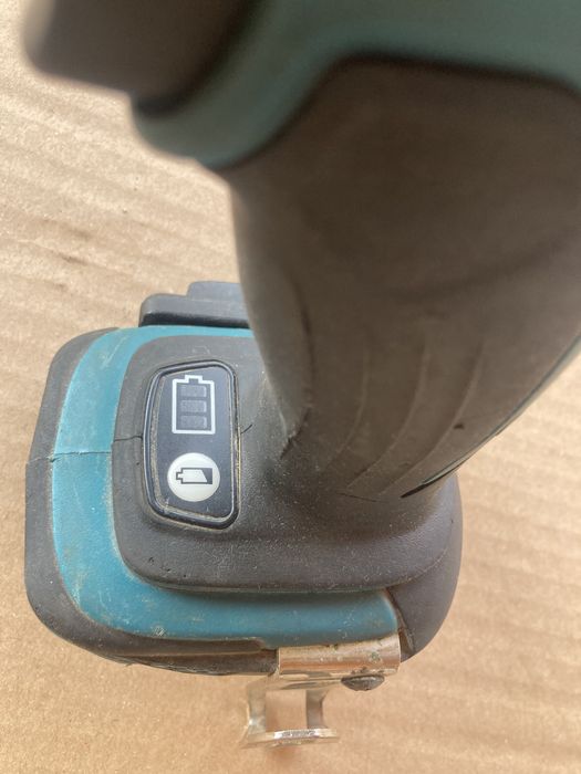 Autofiletanta Makita DHP 458 18V Doar Corp