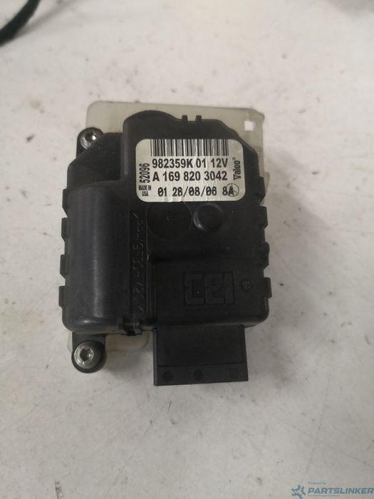 Motoras clapeta aeroterma MERCEDES-BENZ A-CLASS II (W169) [ 2004 - 2012 ] OEM A1698203042