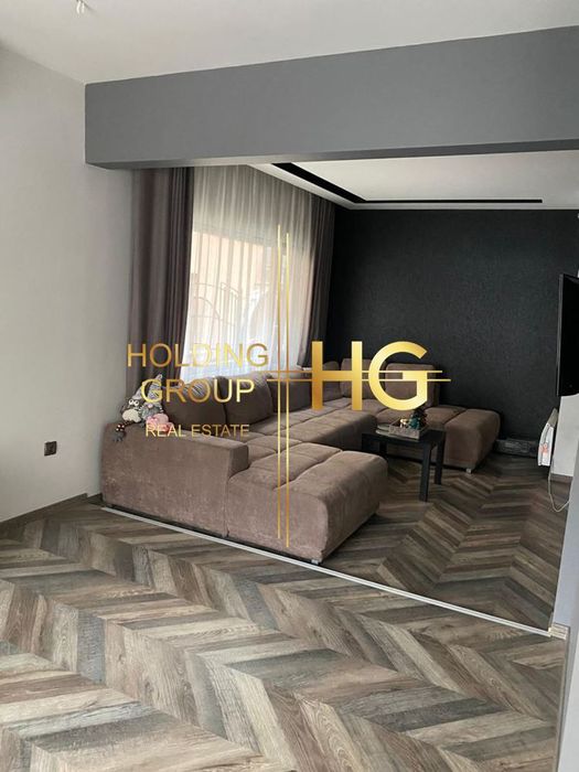 Продава се Четиристаен апартамент в Варна, Център - 125 кв.м за 2320 €/кв.м - Снимка #5