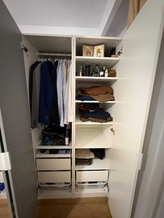 Dulap IKEA PAX 200cm x 200cm