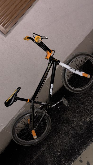 BMX JUMPER - cu peguri si frane