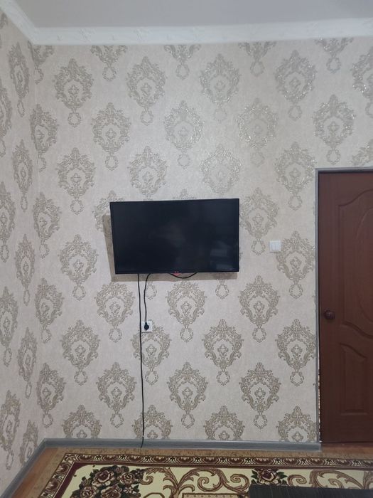 Продам 2 ком квартиру 2/4/5  66,36 мкв Наваи возле янги базар