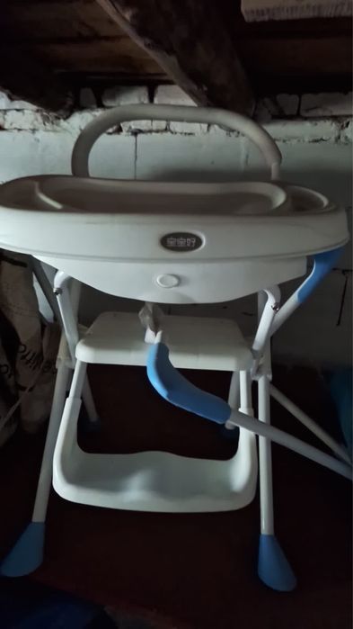 Продам детский стул машинку коляску ходунок