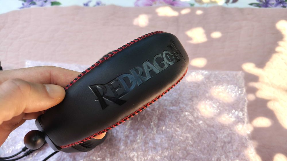 Casti gaming cu fir Redragon H130 PC, Xbox, Playstation