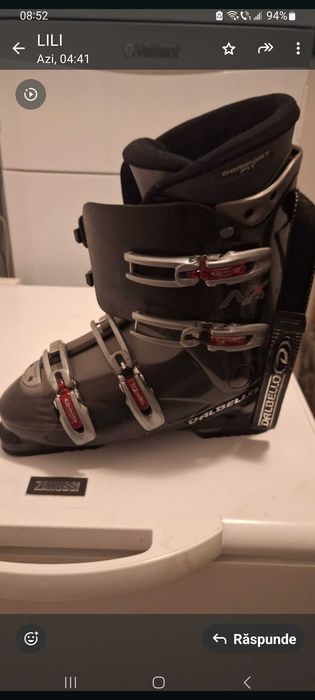 Vand clapari Dalbello 42-43, folositi de 2ori la schi, pret 400 lei