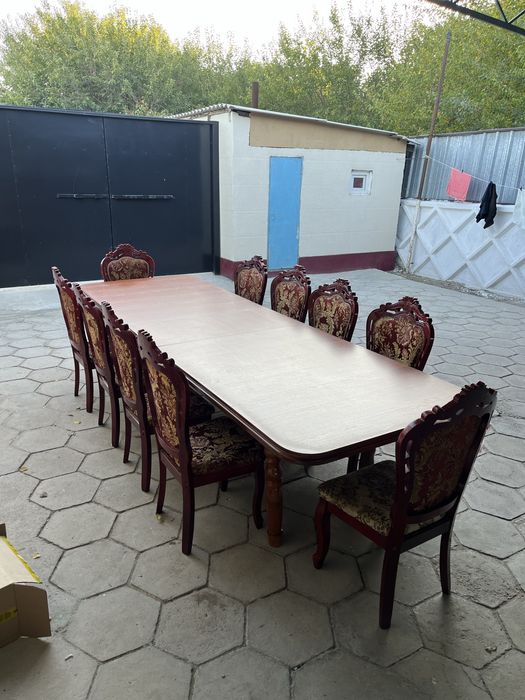 Продам стол стулья
