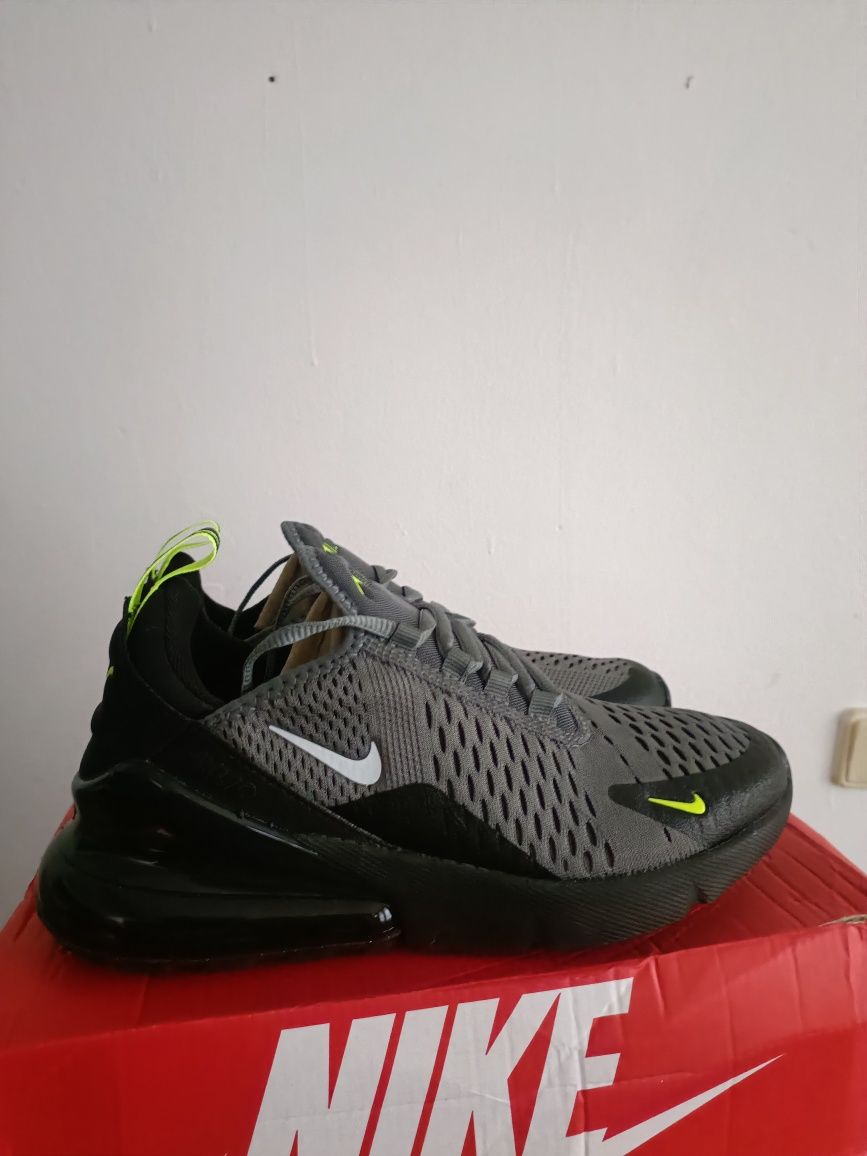 Nike Air Max 270 номер 38.5 код 4А