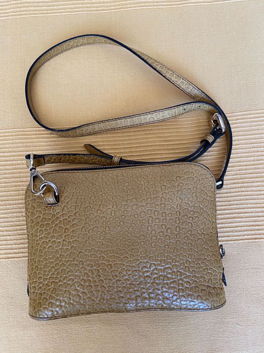 Geanta piele burberry crossbody